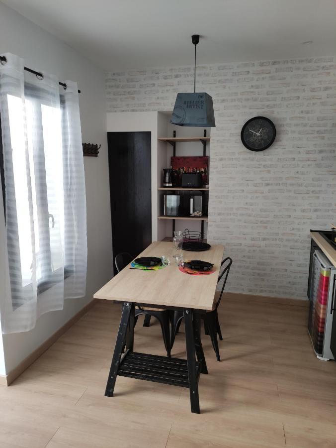 L'Atelier De L'Artiste - Moulins Coeur De Ville Moulins (Allier) Exterior foto
